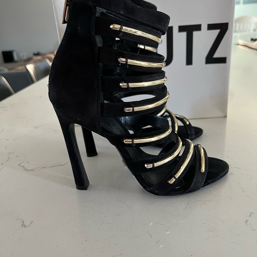 Schutz Biatris sandal size 7 new